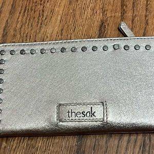 Bronze leather wallet